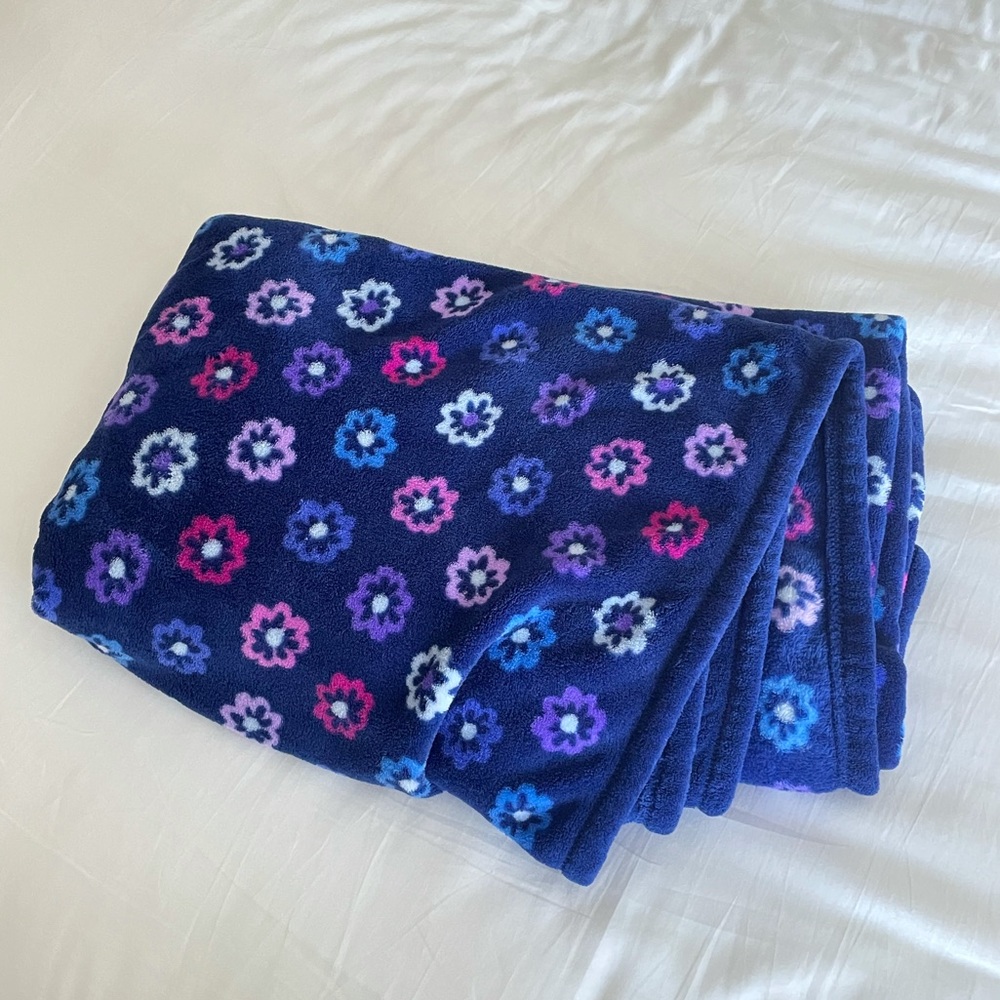 Vera Bradley blanket